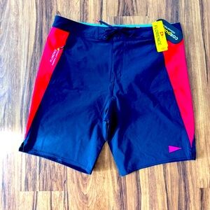 *BRAND NEW/UNUSED* Florence Marine X | F1 Burgee Cordura® Boardshort (Size 38)